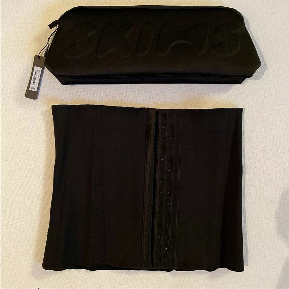 NWT SKIMS Black Waist Trainer Size L